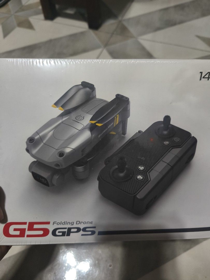 GPS Drone (Category: Other Gadgets) located in Manila. Submitted by kimpopotd (Listing ID 1469401536, Image 1). Description: Brand new drone Perfect as a gift or for personal use RFS: napanalunan sa raffle. 🥰 I prefer cash 😅 📍QC 📦lalamove or j&t shouldered by buyer.