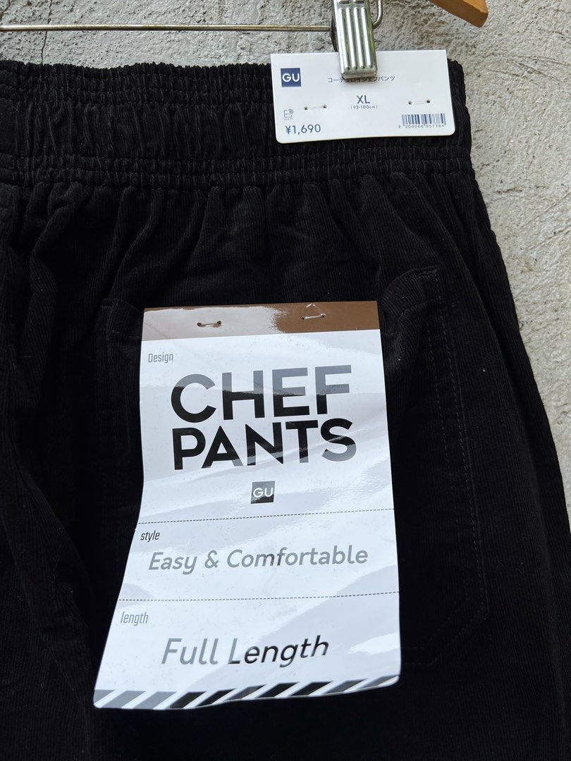 GU by UNIQLO Black pants (Category: Luxury Apparel) located in Cebu City. Submitted by kayekallie (Listing ID 1469501205, Image 3). Description: Authentic🫶Negotiable GU Black Pants Brandnew with tags Waist 31-39 stretchable Length 40 Hem 8.5 Excellent condition .
