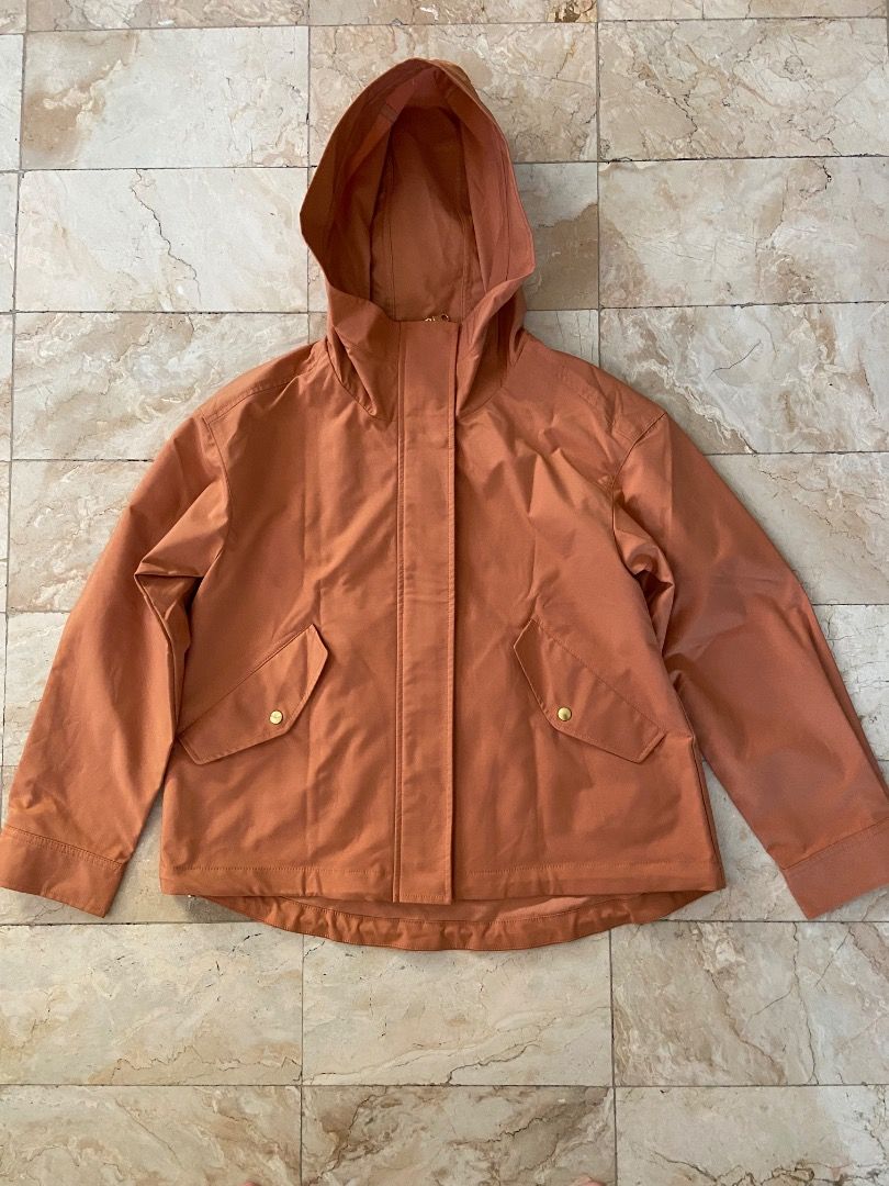 GU by Uniqlo Mountain Parka Jacket Small (Category: Coats, Jackets and Outerwear) located in Paranaque City. Submitted by sengloveima (Listing ID 1469417967, Image 2). Description: .