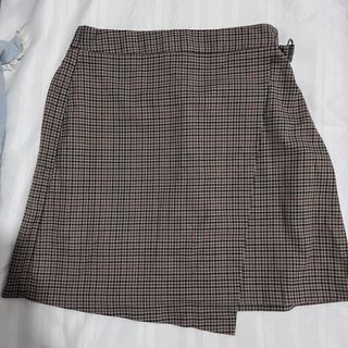 (Category: ) located in . Submitted by gbwardrobe (Listing ID 1469510917, Image 1). Description: .