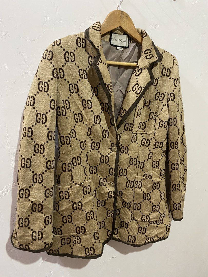 Gucci (Category: Coats, Jackets and Outerwear) located in Bacolod City. Submitted by all.around_929 (Listing ID 1469425730, Image 3). Description: Gucci Monogram Flawless 20/27 No issue Complete tags Flawless Location:Bacolod City Negros Occidental Shipping Nation Wide Via J&T.