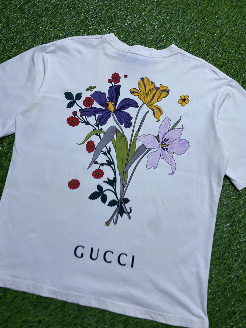 GUCCI (Category: Tshirts & Polo Shirts ) located in Manila. Submitted by niftythrifttt (Listing ID 1469526536, Image 3). Description: GUCCI SIZE L WIDTH - 21 LENGTH - 27 COLOR RATE 9.5 EXCELLENT CONDI ISSUE MINI WASHABLE YELLOW STAIN (NOTICEABLE).