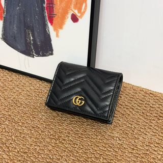 由 theone.boutique.tw (刊登 ID 1469451977，圖片 1) 提交，位於 的 (類別：)，說明：。