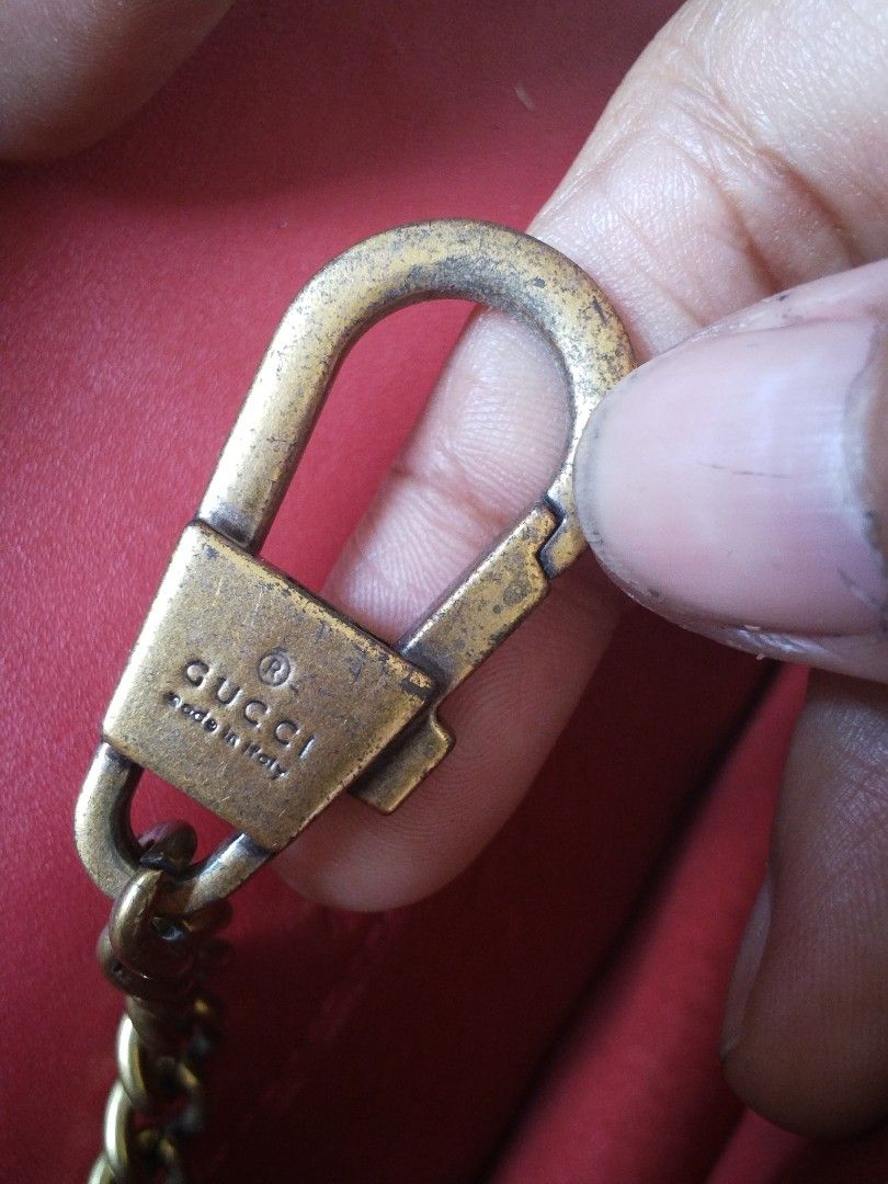 Gucci Micro (Category: Cross-body Bags) located in Cavite. Submitted by bagssection04 (Listing ID 1469431605, Image 3). Description: Gucci micro sling super liit at ang cute coded.