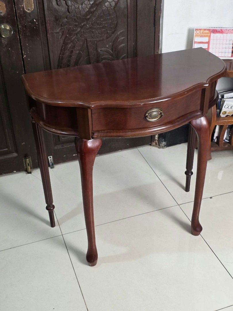Halfmoon Console Table (Category: Other Home Furniture) located in Caloocan City. Submitted by japansurplus29 (Listing ID 1469571951, Image 3). Description: .