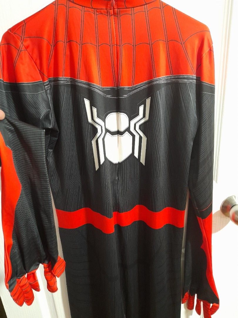 HALLOWEEN costume Spiderman (Category: Activewear) located in Cavite. Submitted by csdepot (Listing ID 1469405839, Image 1). Description: Like New ,used only once great for halloween costume Can fit a large person material: spandex.