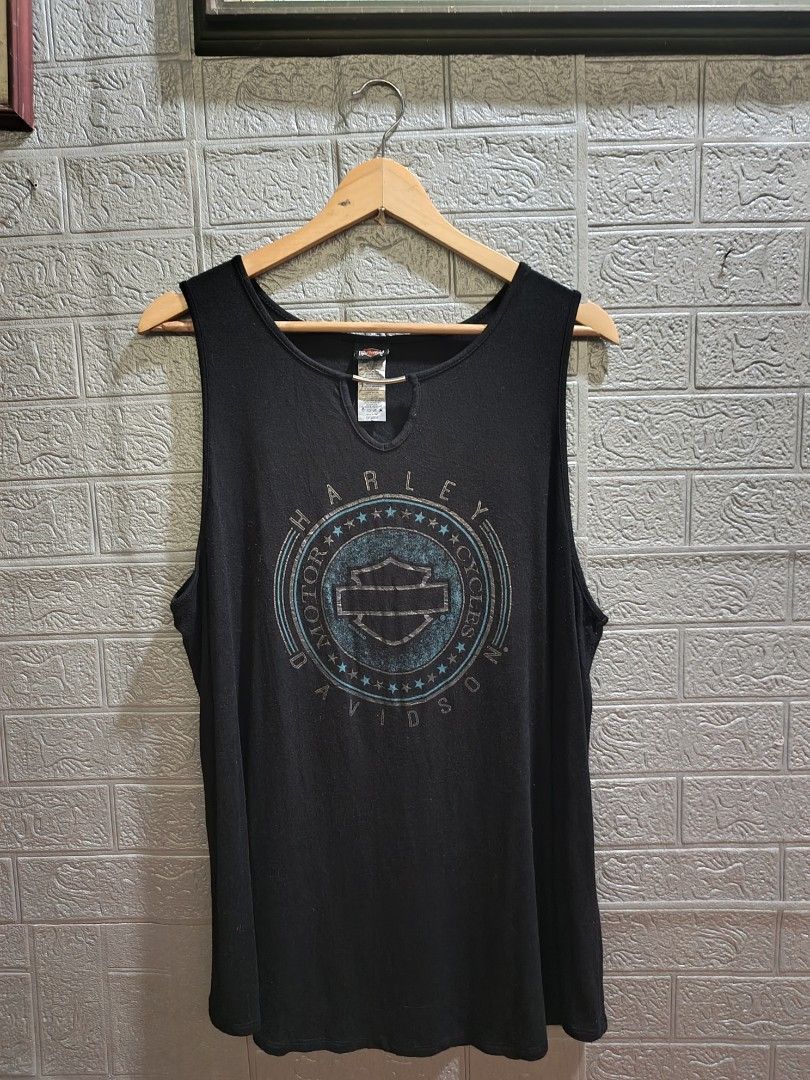 HARLEY DAVIDSON (Category: Activewear) located in Calabanga. Submitted by just-thrift (Listing ID 1469504791, Image 1). Description: HARLEY DAVIDSON ‎GOOD CONDITION ‎COLOR RATE: 9/10 ‎ISSUE MINIMAL LINT AND HAIRLINE ‎REMOVABLE ‎SIZE: 2XL ON TAG ‎DIMES:21/28.