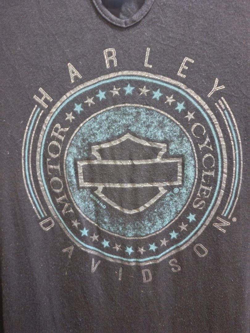 HARLEY DAVIDSON (Category: Activewear) located in Calabanga. Submitted by just-thrift (Listing ID 1469504791, Image 3). Description: HARLEY DAVIDSON ‎GOOD CONDITION ‎COLOR RATE: 9/10 ‎ISSUE MINIMAL LINT AND HAIRLINE ‎REMOVABLE ‎SIZE: 2XL ON TAG ‎DIMES:21/28.