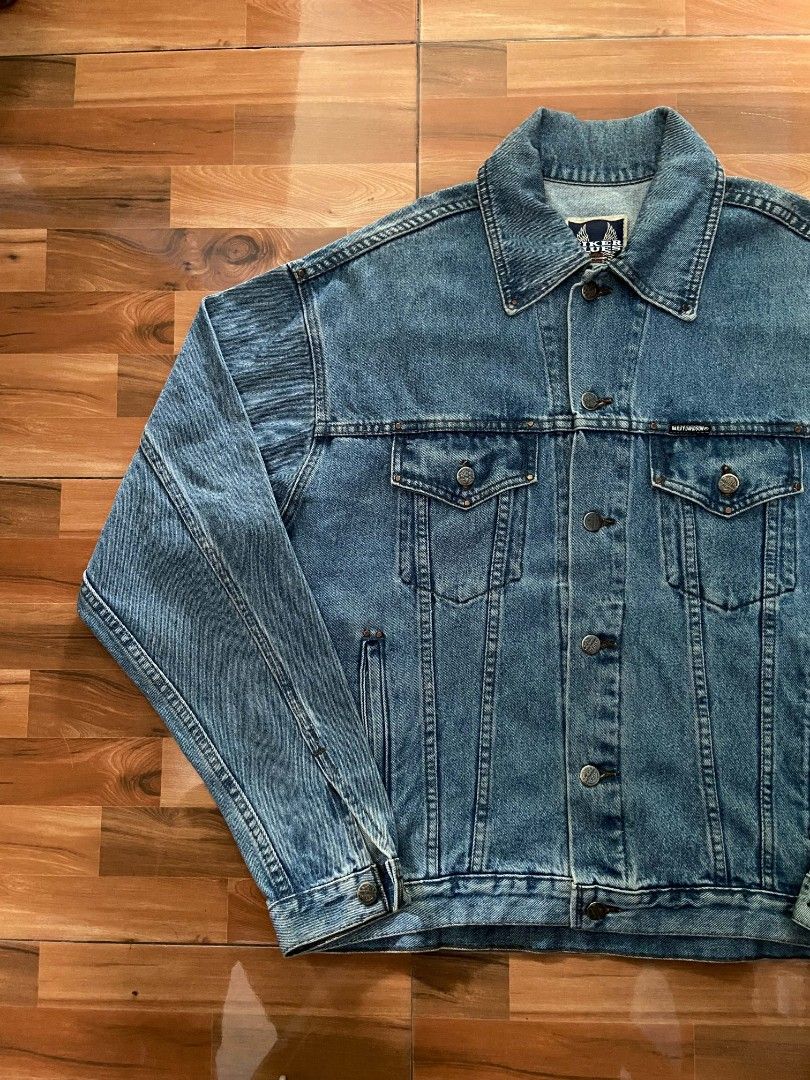 HARLEY DAVIDSON DENIM JACKET (UNISEX) (Category: Coats, Jackets and Outerwear) located in Nabua. Submitted by supermix5119 (Listing ID 1469481783, Image 3). Description: Harley davidson Denim Jacket Small Length:27 Width:25.5 Excellent Condition 5K+Sf.