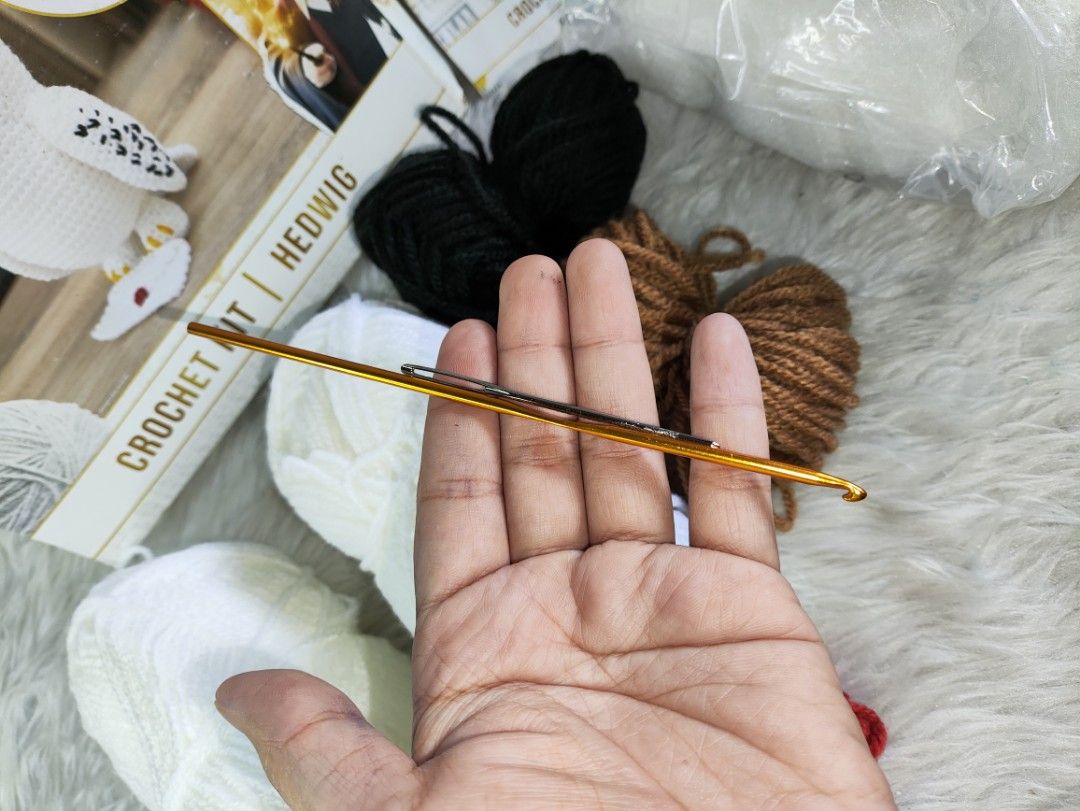 Harry Potter Crochet Kit Hedwig Wizarding World Craft Set (Category: Handmade Craft) located in Cavite. Submitted by tinetaclesss (Listing ID 1469549443, Image 2). Description: - Brand new and unopened Wizarding World Harry Potter Hedwig crochet kit - Includes easy-to-follow instruction booklet - Complete materials: white, brown, black, and red yarn, plus stuffing - Tools included: crochet hook and yarn needle - Ideal DIY project for Harry Potter