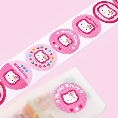 Hello Kitty Roll Sticker - Heart Bear (Pink) - Random, 玩具收藏品, 手辦及模型, 手辦 ...