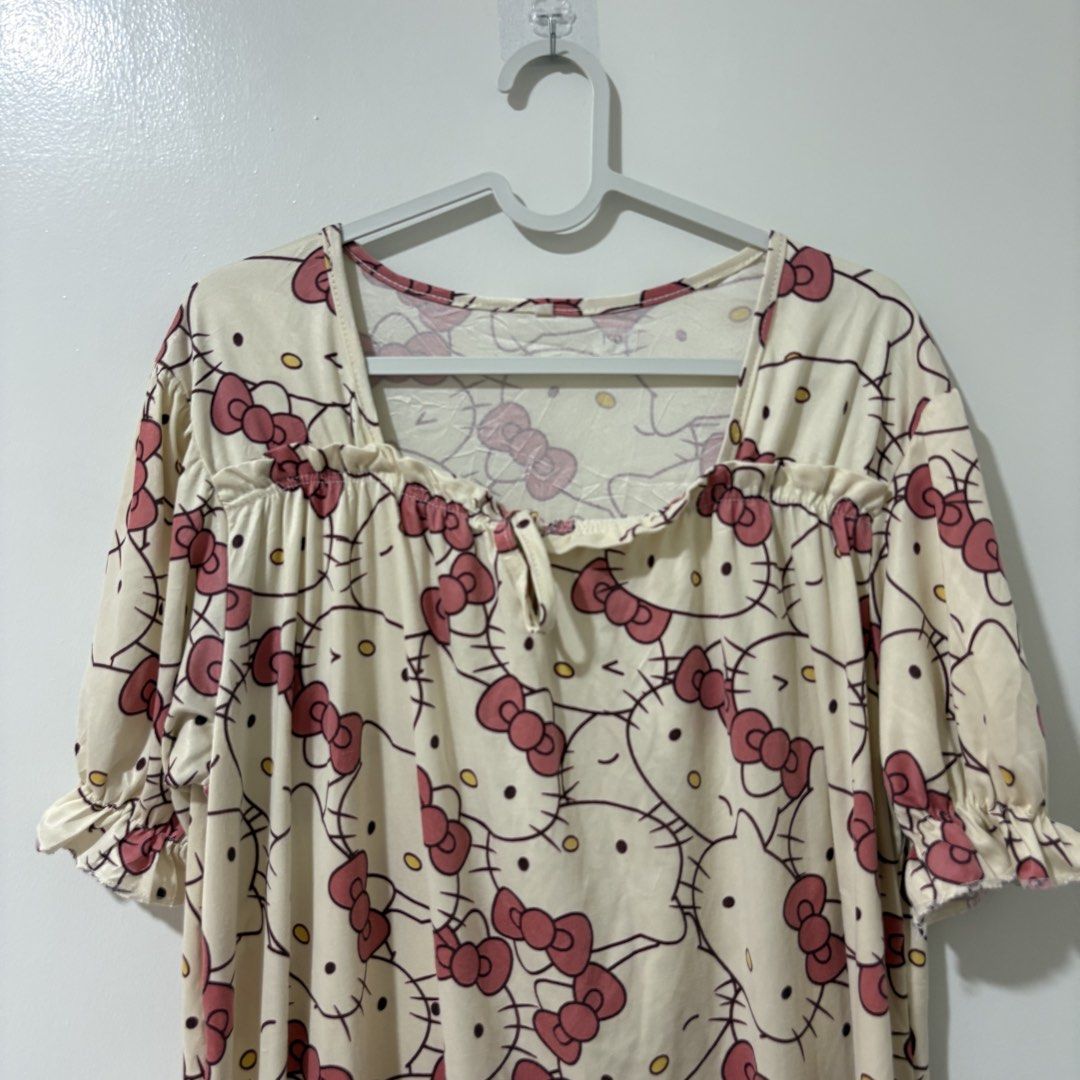 Hello Kitty Sleepwear Dress (Category: Dresses) located in Bulacan. Submitted by laleesa_ (Listing ID 1469447702, Image 2). Description: Issue: Pinhole Up to Large Women.