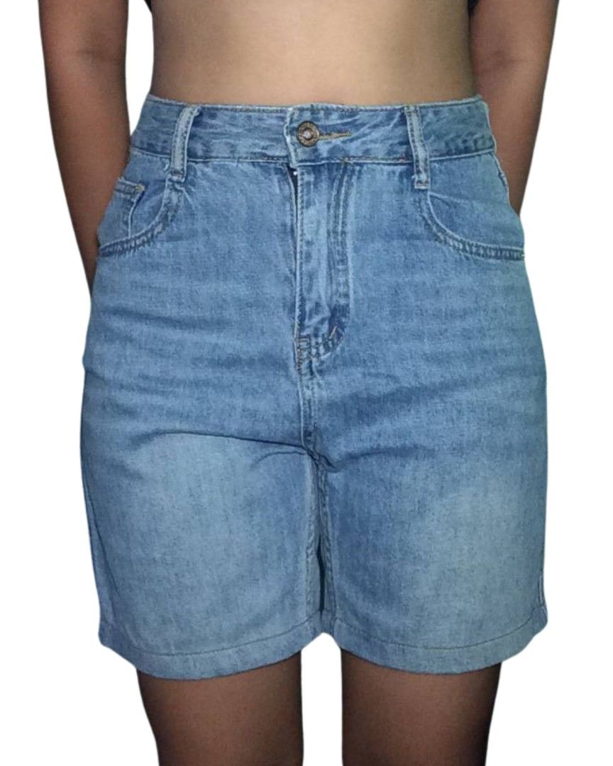 High-waisted light wash denim shorts (Category: Shorts) located in Manila. Submitted by shop.airens (Listing ID 1469468086, Image 1). Description: fits 24-25".