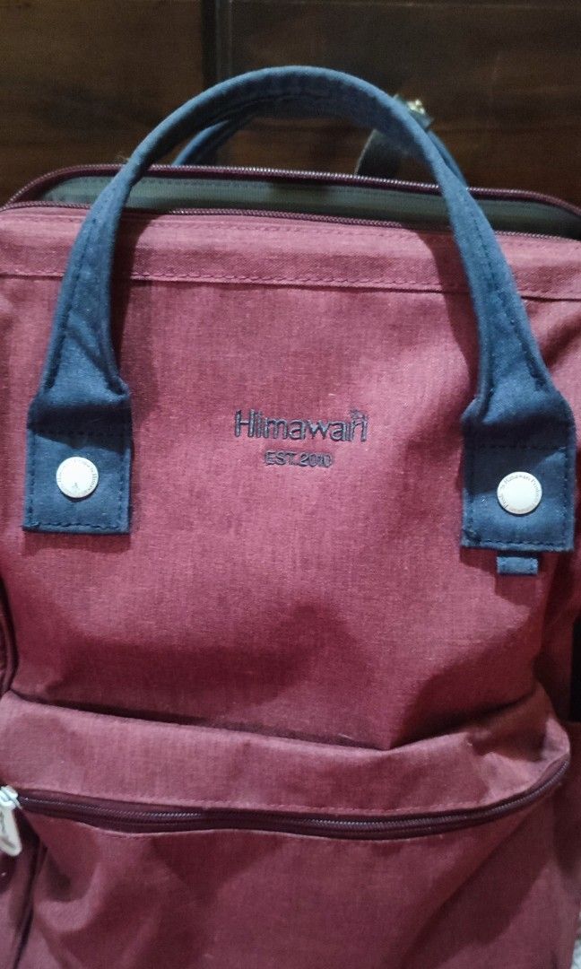 Himawari Backpack (Maroon) (Category: Luxury Bags & Wallets) located in General Mariano Alvarez. Submitted by chesnutchunky26 (Listing ID 1469452566, Image 1). Description: ✅ original brand ✅ selling half of the price ✅ RFS: Declutter ✅ SF c/o buyer or meet ups ✅ payment thru GCASH or any valid bank account.