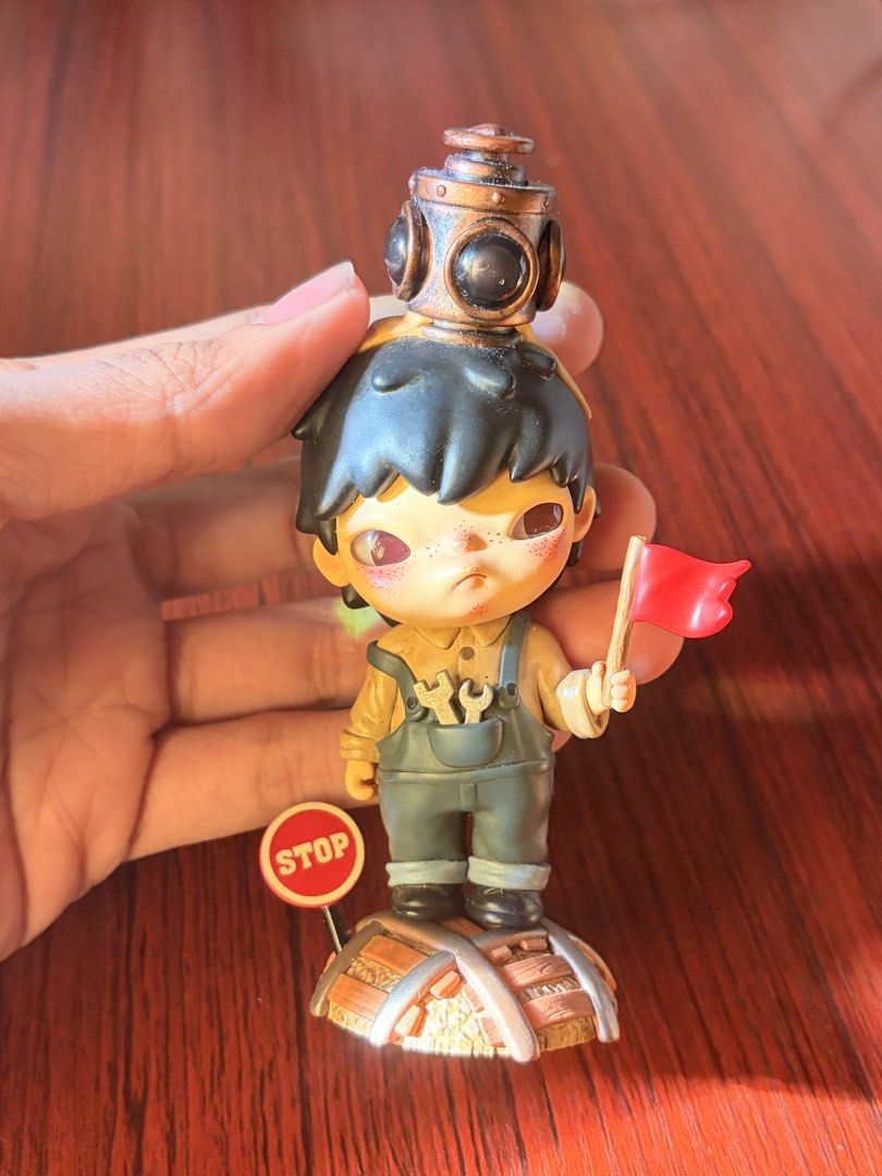 HIRONO THE SWITCHMAN (Category: Designer & Blind Box Toys) located in Quezon City. Submitted by emeg0d (Listing ID 1469538323, Image 1). Description: ✨POP MART HIRONO✨ BELOW SRP!! Please adopt my hirono Complete accessories GRAB FOR BIG DISCOUNT!! DM FOR INQUIRIES! RFS: DECLUTTERING.