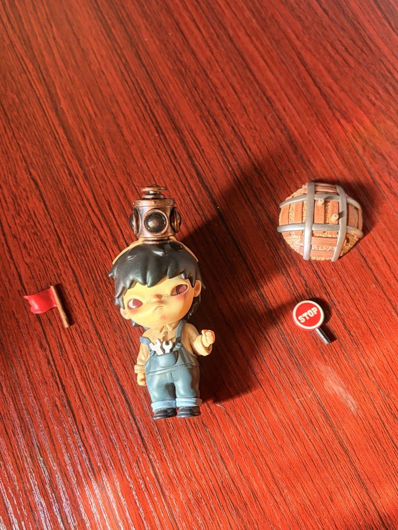 HIRONO THE SWITCHMAN (Category: Designer & Blind Box Toys) located in Quezon City. Submitted by emeg0d (Listing ID 1469538323, Image 3). Description: ✨POP MART HIRONO✨ BELOW SRP!! Please adopt my hirono Complete accessories GRAB FOR BIG DISCOUNT!! DM FOR INQUIRIES! RFS: DECLUTTERING.
