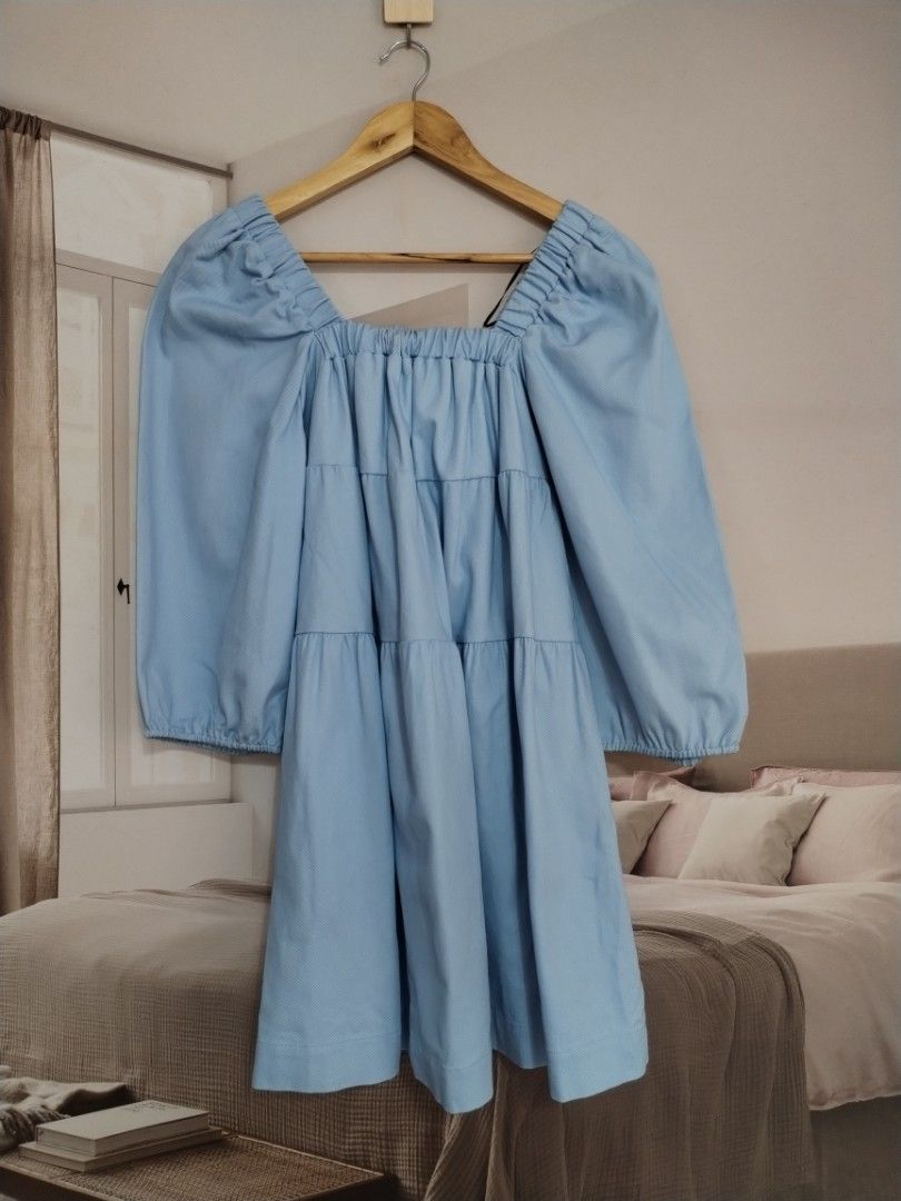 H&m denim square neck dress (Category: Dresses) located in Lucena. Submitted by styleddsc (Listing ID 1469465857, Image 2). Description: .