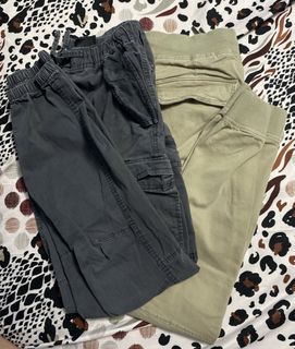 (Category: ) located in . Submitted by elmiras_closet (Listing ID 1469464194, Image 1). Description: .