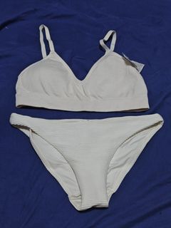 (Category: ) located in . Submitted by clotheslinemanila (Listing ID 1469476043, Image 1). Description: .