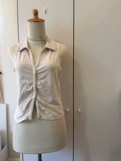 Hollister cami For Sale | Carousell Malaysia
