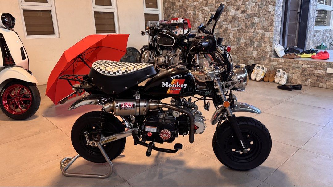 Honda Z50 Monkey Motorcycle (Category: Motorbikes for Sale) located in Binan City. Submitted by japeeamoranto (Listing ID 1469568331, Image 2). Description: Honda Z50 Monkey bike in black. Odometer reads 03467 km. Takegawa speedometer and special parts installed. Includes checkered pattern seat, side storage bag, Yoshimura exhaust, and yellow headlight tint. Upgraded front disc brakes. Chrome fenders and handlebars. Clean build, runs great..