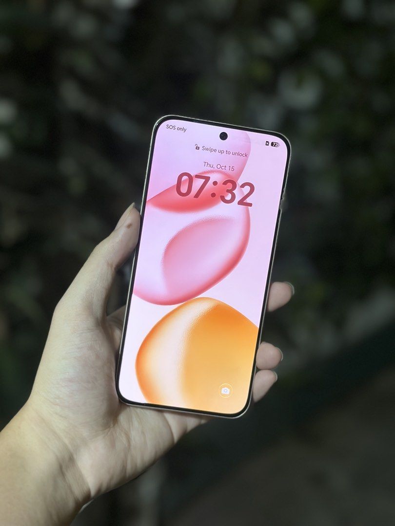 HONOR 400 512GB - Desert Gold (Category: Huawei) located in Manila. Submitted by jnflrss (Listing ID 1469524365, Image 2). Description: 📱 HONOR 400 5G 512GB — Desert Gold 📲 5G | Openline ✓ 512GB Storage ✓ All Functions Working ✓ Good Condition ✓ No History of Repair ✓ Unli Check & Test upon Meetup ⚠︎ Minimal Dents Inclusions: Unit and Case Only 💰 ₱13,000 — Negotiable 📍 Meetup around Metro Manila 📩 PM for more inquiries — Sure buyers only!.