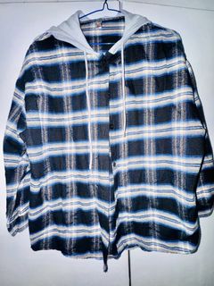 (Category: ) located in . Submitted by styledtwicethriftshop (Listing ID 1469490134, Image 1). Description: .
