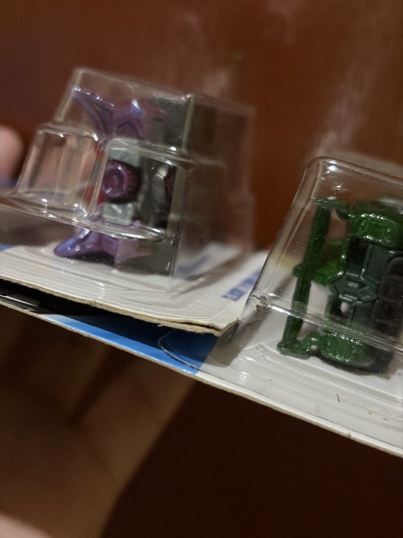Hotwheels pack (Category: Vehicle & Diecast Models) located in Manila. Submitted by stealss (Listing ID 1469553697, Image 2). Description: Damaged card (Batmobile) Only 220 for both Firm.