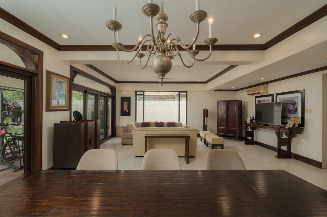 (Category: ) located in . Submitted by aracasarealty (Listing ID 1469459232, Image 1). Description: .