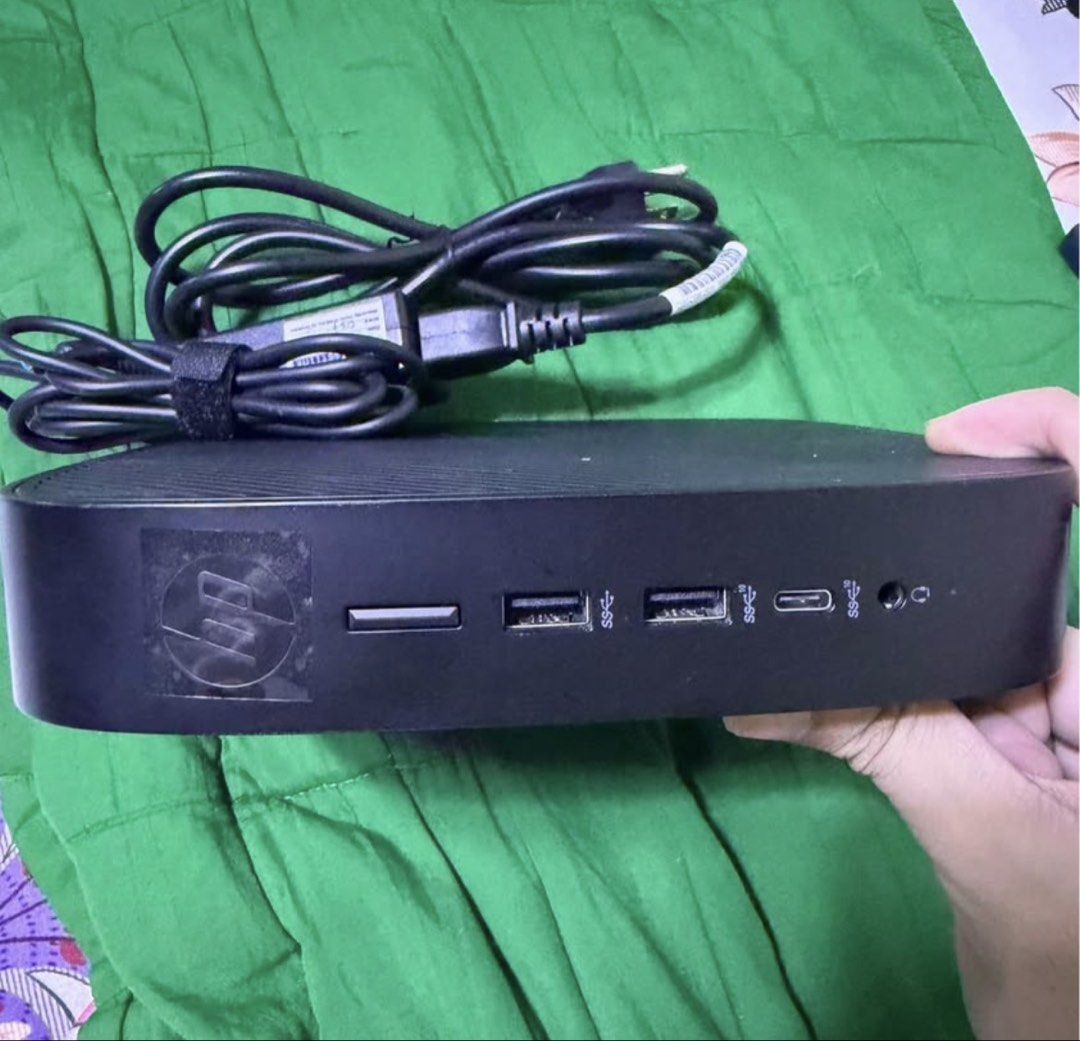 HP T640 THIN CLIENT (Category: Cables & Adaptors) located in Makati City. Submitted by declutterwithann_ (Listing ID 1469516793, Image 3). Description: 💻 HP T640 THIN CLIENT UNIT FOR SALE! 💰 Price: ₱3,500 📍 Location: South Caloocan Specifications: * Model: HP T640 Thin Client * Processor: AMD Ryzen Embedded R1505G * CPU: 2 Cores / 4 Threads * Clock Speed: 2.4GHz – 3.3GHz * Graphics: Radeon Vega 3 * RAM: 4gb * RAM Slots: 2 slots (1 currently oc