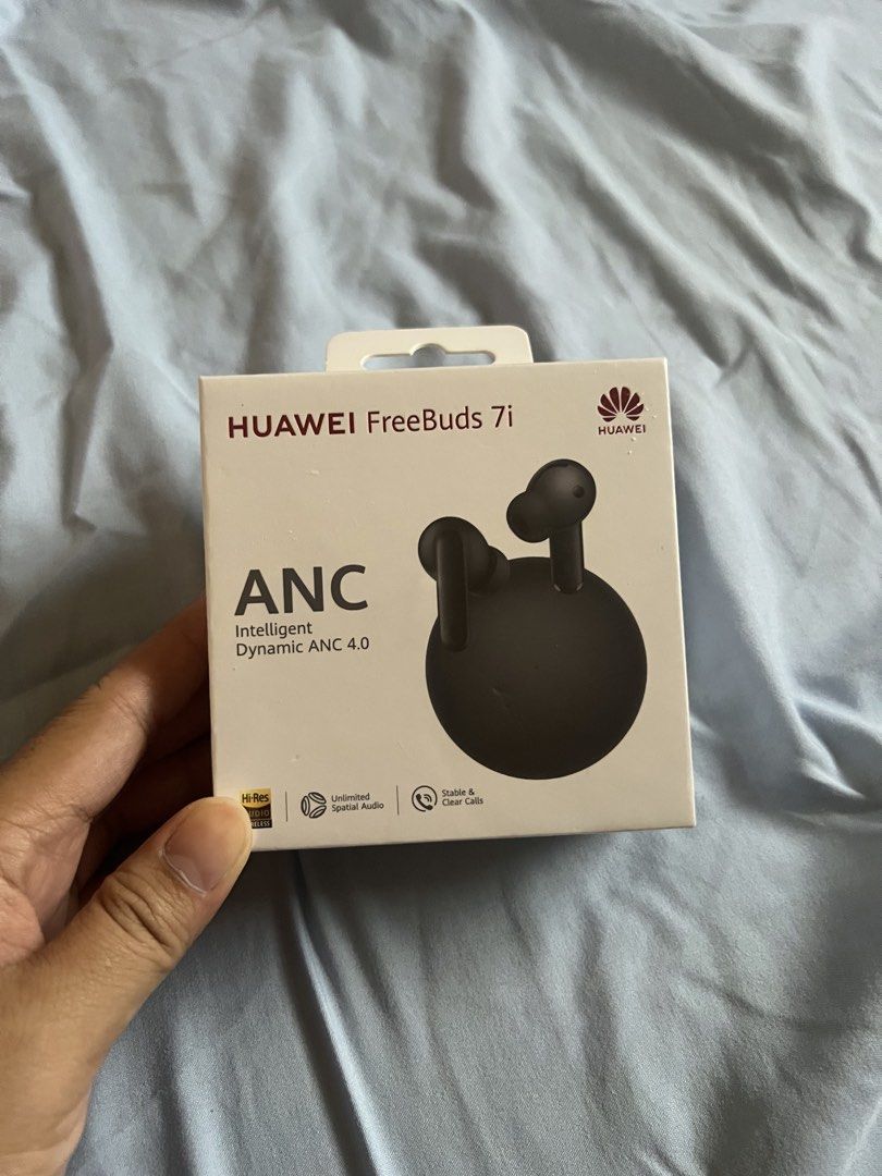 Huawei FreeBuds 7i Wireless Earbuds (Category: Earphones) located in Marikina City. Submitted by anggealvrz (Listing ID 1469396244, Image 1). Description: FOR SALE: Huawei FreeBuds 7i Wireless Earbuds 🎧 ✨ Never opened ✨ Brand new and unused 💰 Original Price: ₱3,999 🏷️ Selling Price: ₱3,100 RFS: Hubby bought me a new pair of earbuds. 😊 📍 Calumpit, Bulacan PM me if interested! Thank you! 💗.