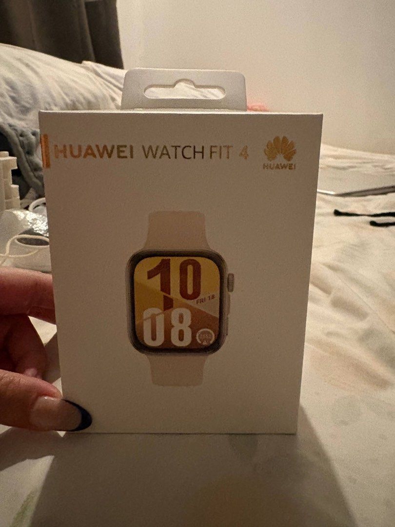 HUAWEI WatchFit 4 (Category: Wearables & Smart Watches) located in Quezon City. Submitted by mkl.p (Listing ID 1469535982, Image 1). Description: - originally at ₱6000, got it at ₱5399; selling for ₱4700 - NOT A PRO SERIES just the regular watch fit 4 - slightly nego for sure buyers - used twice only 😭 rfs: got whoop as a gift - bought March 2026 in the 🍊app - with box & manuals - with the original charger/chord (unused) - the white original st