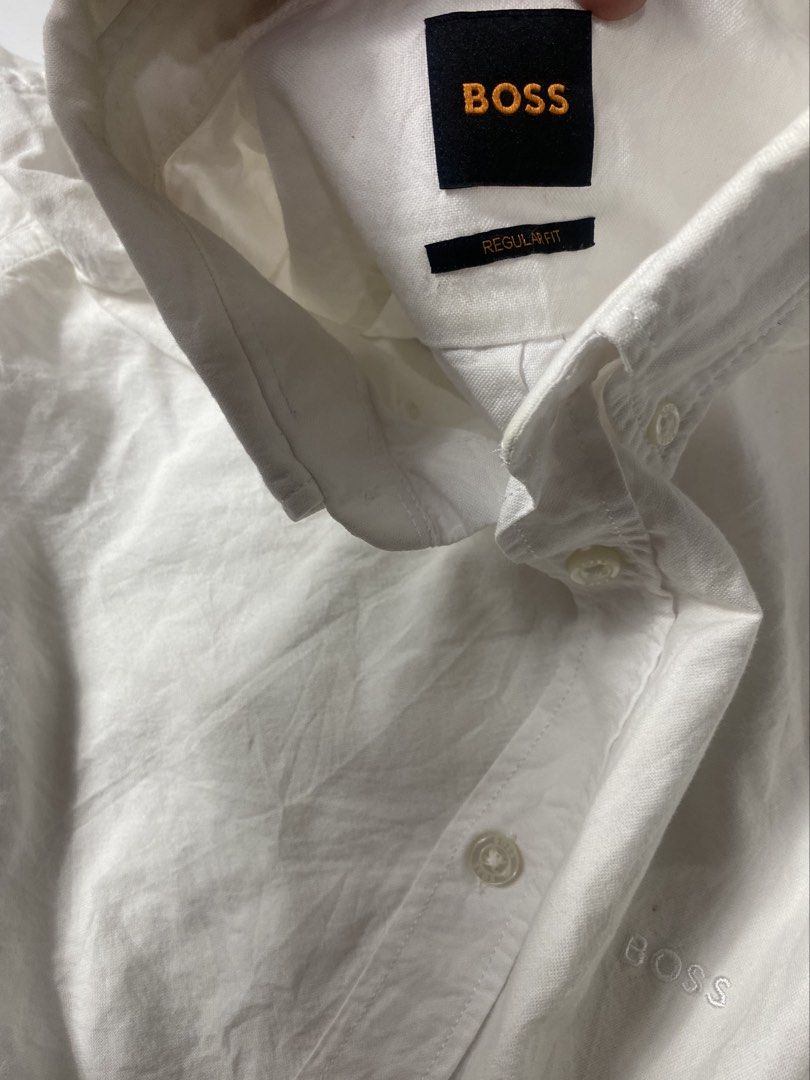 Hugo boss button down longsleeve (Category: Formal Shirts) located in Lipa City. Submitted by _thriftitcloud (Listing ID 1469403929, Image 2). Description: 24x30 Excellent.