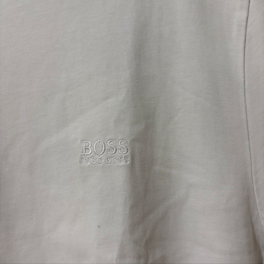Hugo Boss Minimalist White Shirt (Category: Tshirts & Polo Shirts ) located in Bulacan. Submitted by laleesa_ (Listing ID 1469447313, Image 2). Description: Large-XL Men Issue: Pinhole (see last pic).