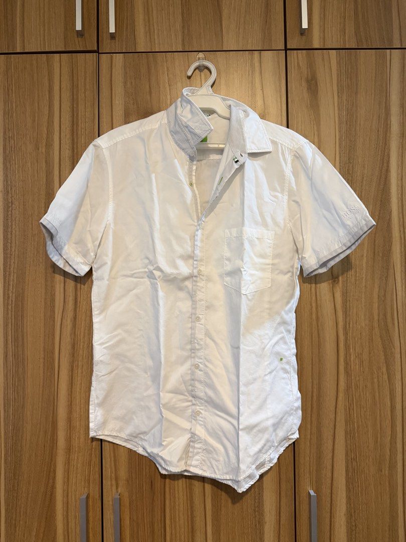 Hugo Boss polo shirt (Category: Tshirts & Polo Shirts ) located in Quezon City. Submitted by steph_hgo (Listing ID 1469398421, Image 1). Description: Brand new Just kept in closet Button down polo shirt.
