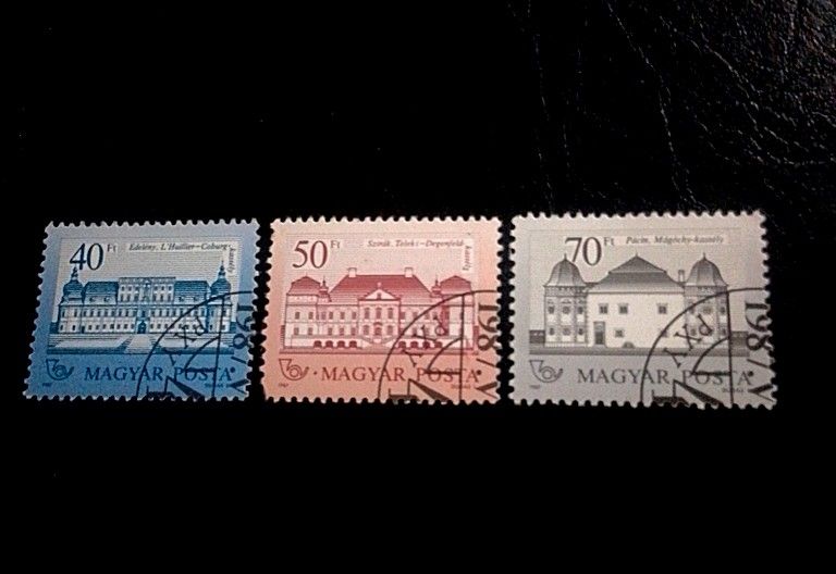 Hungary 1987 - Castles 3v. (used) COMPLETE SERIES (Category: Stamps & Prints) located in Balamban. Submitted by pandastampscebu (Listing ID 1469412234, Image 1). Description: Hungary 1987 - Castles 3v. (used) ₱85. COMPLETE SERIES Used. Price : ₱85. LAST PRICE POSTED The price is always for the whole set you see on the picture. GENERAL INFO ------------------------ MAXIMUM RESERVATION = 48 HOURS Shipping fee nationwide with J&T is ₱130. Free shipp
