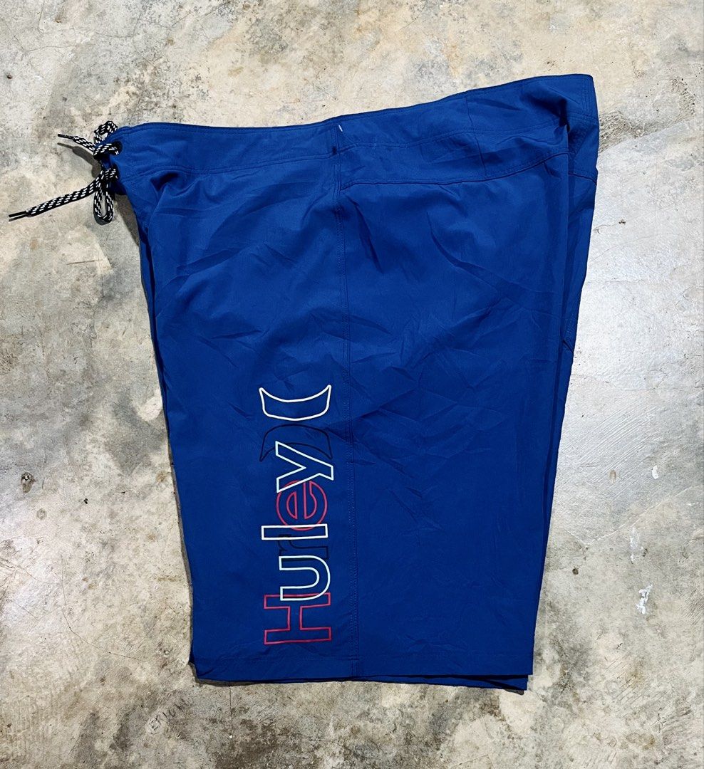 Hurley Spelled-Out Board Shorts (Category: Swim Trunks & Board Shorts) located in Navotas City. Submitted by y2kikaystuff (Listing ID 1469554411, Image 1). Description: Hurley Spelled-Out Board Shorts Size 36 fits 34-38 20Length 11 Leg Opening No issue Can pass as new Not ikay 400 only.