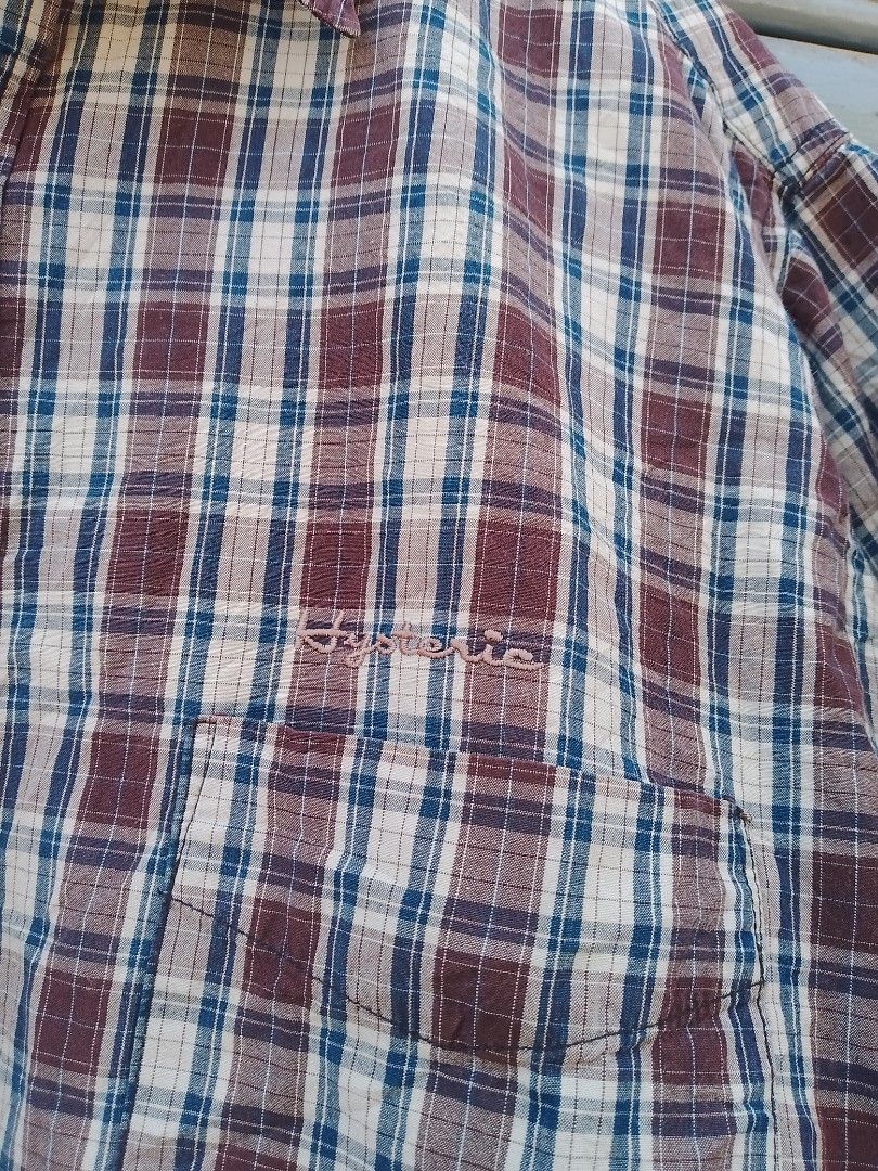 Hysteric Glamour Polo (Category: Activewear) located in Manila. Submitted by gentlestone1998 (Listing ID 1469463903, Image 3). Description: hysteric glamour free size on tag measurements: 23.5/28-30 excellent condition no issue.