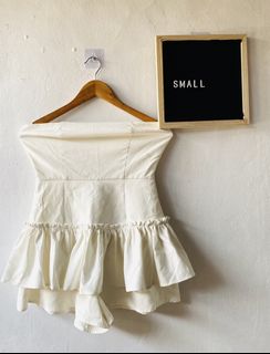 (Category: ) located in . Submitted by lovemyclothes21 (Listing ID 1469463466, Image 1). Description: .
