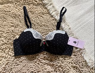 (Category: ) located in . Submitted by heartshop.ph (Listing ID 1469408295, Image 1). Description: .