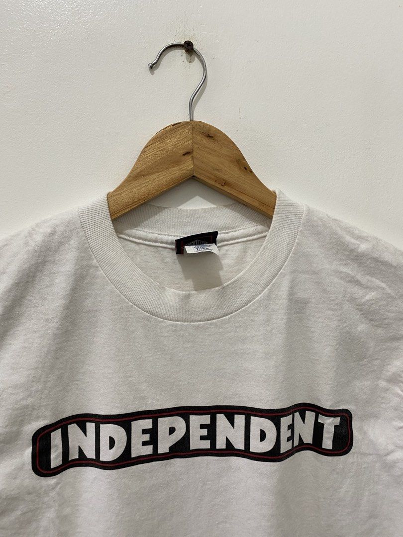 Independent Trading Co. (Category: Tshirts & Polo Shirts ) located in Naga. Submitted by jamesserra69599 (Listing ID 1469461072, Image 2). Description: SMALL ON TAG 18x27 COLOR RATE: 9/10 VERYGOOD CONDITION ISSUE: HAVE YELLOW STAIN ON SHOULDER.