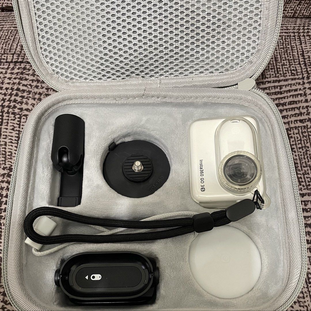 Insta360 go 3s 128gb (Category: Cameras) located in Marikina City. Submitted by jynnyj (Listing ID 1469456644, Image 3). Description: INSTA360 GO 3S 128GB RFS: UPGRADE TO GO ULTRA NEGOTIABLE FOR FAST TRANSACTIONS * Original box * Complete original accessories * Original charging cable (never used) * Warranty card * Safety guidelines * Quick start guides * Hard carrying case * 2 protective cases * Extra tempered glass for the screen and lens.