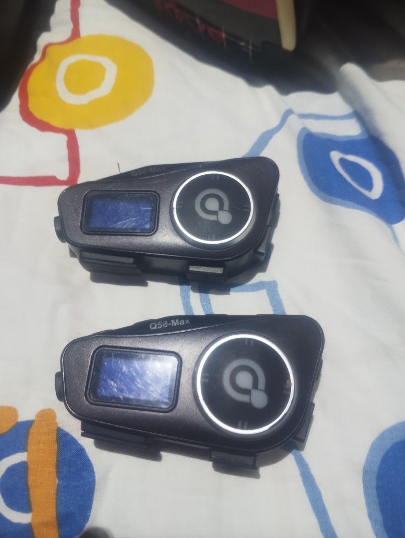 Intercom Q58 max long lasting (Category: Helmets and other Riding Gears) located in Subic. Submitted by liryoshop (Listing ID 1469555655, Image 1). Description: for sale we do ship add nalang thru j&t all goods pa yan gagamitin nalang bilhan nyo nalang Ng cable nya.