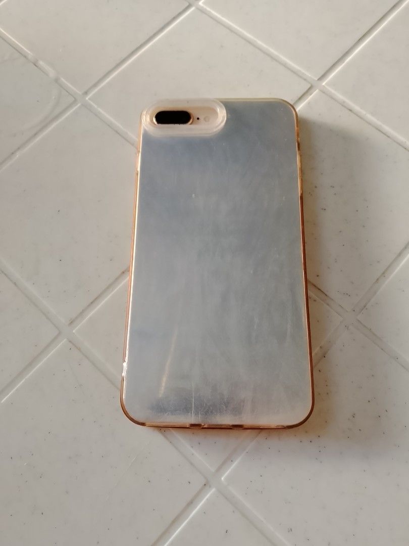 ip 8+ (Category: iPhone 8 Series) located in Manila. Submitted by hollysansh (Listing ID 1469553808, Image 3). Description: shakey lang cam pero goods pa portrait keri pa pang pic, working lahat ng buttons 100bh with case na rin and naka tempered na may bawas sa sure buyer rose gold color.