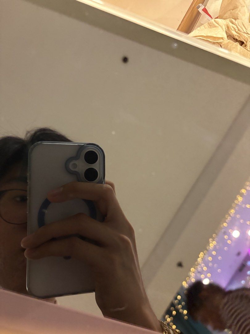 Ipad 11th gen (Category: iPad) located in Bulacan. Submitted by cutieee_11 (Listing ID 1469481539, Image 3). Description: Ipad 11th gen complete PRICE FIX‼️‼️ Sale only 128 gb No issue (has a small scuff on the screen refer to picture) No dents 89 bh 300+ cc Inclusion: Box Adaptor Case Keyboard Ipad pouch Manuals Rfs:my sister doesn’t use it anymore Prefer payment:Bank transfer or cash For meetup or pick up around bulacan or manila or near places