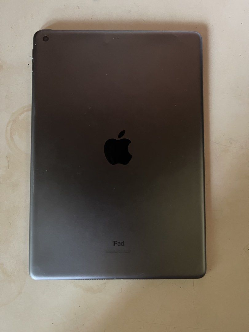 IPAD 9th gen 64gb support newer ios versions (Category: iPad) located in Caloocan City. Submitted by lex_bns (Listing ID 1469570963, Image 2). Description: IPAD 9th gen 64 gb all goods storage kahit 64gb sya (may bawas pa sa sure buyer) all working no hidden issue unli reset upon meet up unli check upon meet up inclusion case charger if shipping payment first before ship(can give every assurance na gusto ninyo i also vlog my transacs you can chec