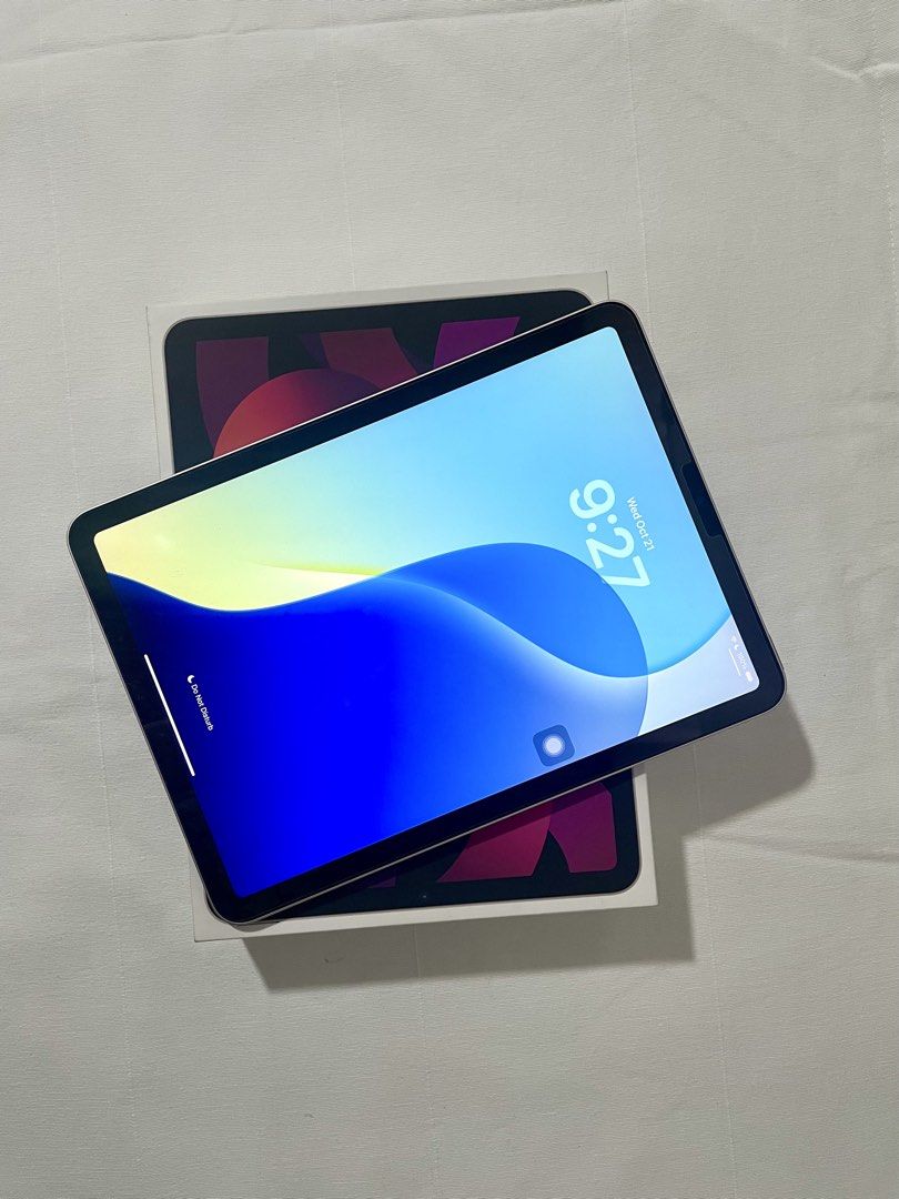 IPAD AIR 5TH GEN (Category: iPad) located in Tarlac. Submitted by bratzceleste (Listing ID 1469507583, Image 2). Description: ❗️FOR SALE: IPAD AIR 5TH GEN ❗️ RFS: NEED FUNDS ✅ 256 GB ✅ WiFi INCLUSIONS: ✅ Original Charger ✅ Comes with the original box ✅ 2 iPad cases ✅ Freebie stylus pen ‼️ NO ISSUE ‼️ NO HIDDEN ISSUE ‼️ IN PERFECT CONDITION 📍 TARLAC CITY & PANIQUI AREA ONLY 🧷 MEET UP 🧷 OPEN FOR VIDEO CALL 🧷 PAYMENT FIRST SEND ME A MESSAGE FOR 
