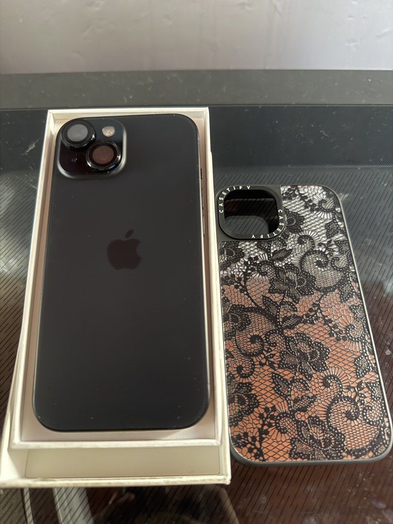 iPhone 15 (Category: iPhone 15 Series) located in Manila. Submitted by ma_mm (Listing ID 1469517898, Image 1). Description: SALE OR SWAP SA LOWER UNIT ADD CASH ‼️RUSH‼️ ‼️RUSH‼️ - iPhone 15 - ✅BLACK ✅128gb ✅ALL ORIG PARTS, NO HISTORY OF REPAIR ✅LOCAL NTC🇵🇭 ✅FU ANYSIM ✅ALL WORKING ✅77% BH, ORIG BATT AND MAKUNAT PA ✅UNLI RESET ✅NO ISSUES, VERY MINIMAL SCRATCHES AND PAINTCHIPS LANG NORMAL SA COLOR BLACK ✅UNLI CHECK UPON MEET UP INCLUSIONS: ✅ORIG B