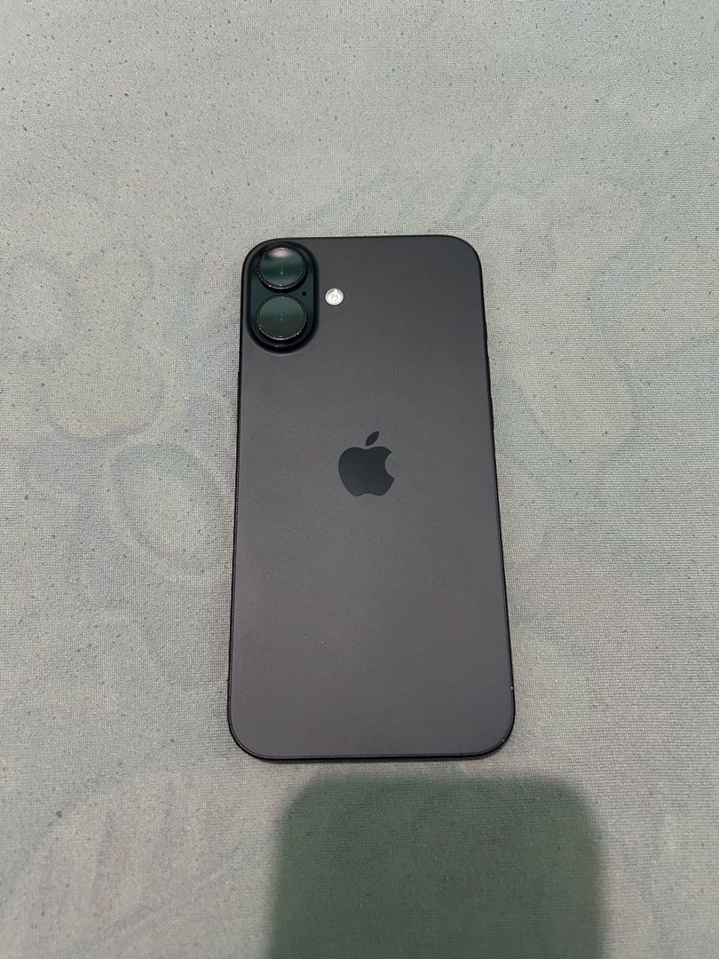 Iphone 16 Plus 128gb Fu (Category: iPhone 16 Series) located in Manila. Submitted by jake132022 (Listing ID 1469446300, Image 1). Description: Sale/Swap Iphone 16 Plus 128gb Black Factory unlocked / Local variant 90% Batteryhealth / 810 Cycle count All working / Presentable No history of repair No issue aside sa onting paintchip & minimal scratch sa screen Unit & cord only Pasig manggahan loc.