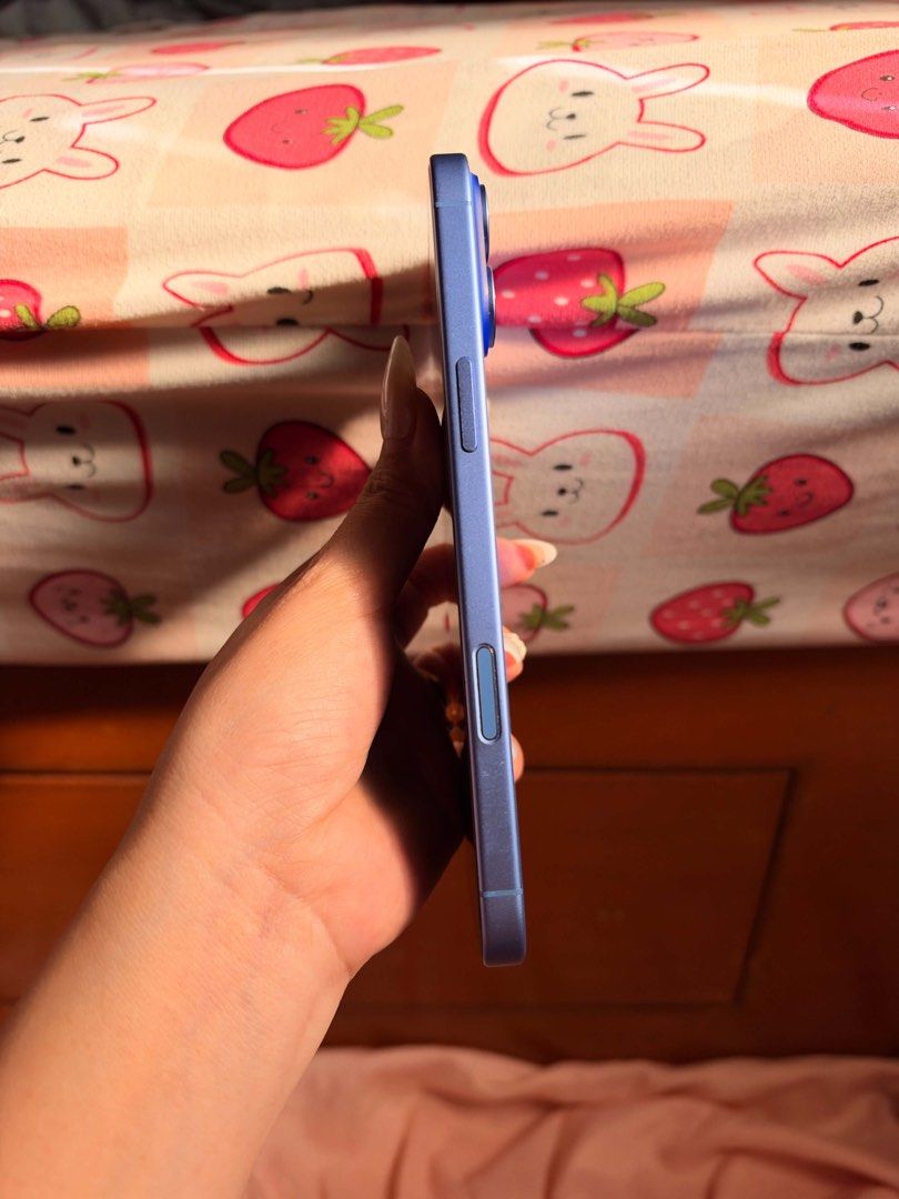 Iphone 16 Plus (Category: iPhone 16 Series) located in Malolos. Submitted by dljonval (Listing ID 1469513242, Image 2). Description: FOR SALE‼️ Iphone 16plus Ultramarine 128GB Purchase at Beyond the Box 🍎 Orig box, paper bag, with orig receipt. No dents, scratches and issue. More details are attached on the post Reason for sale: Upraded to iPhone 18 Pro Max .